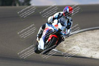 media/Sep-21-2025-TrackDaz (Sun) [[277c75b276]]/C Group/1240pm (Turn 2)/